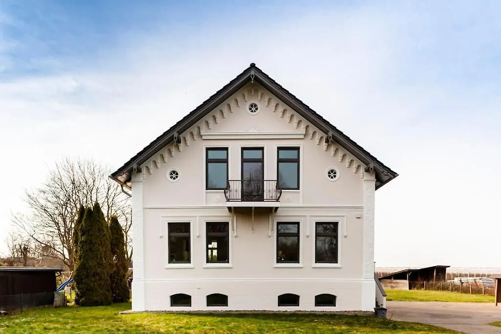 Villa Im Alten Land Hamburg - Fuer Grosse Gruppen 0*,  Germany